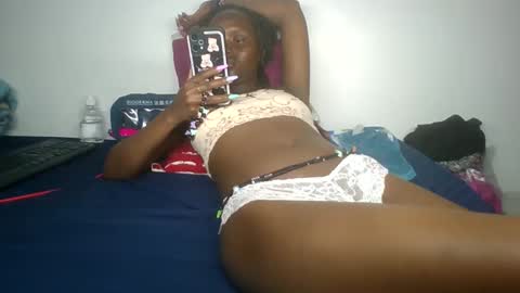 scentedfriction online show from September 16, 4:04 pm