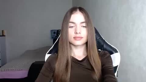 scratc_h online show from September 14, 4:05 pm