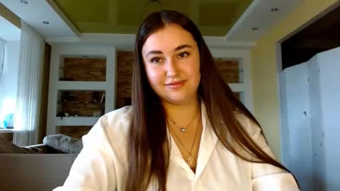 Elizabeth  online show from September 30, 6:41 am