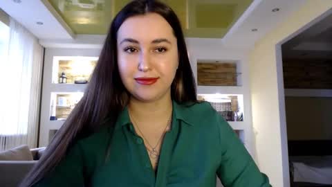 Elizabeth  online show from December 10, 7:58 am