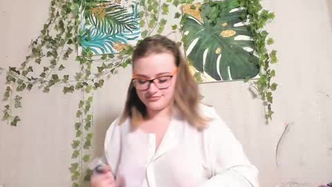 seductive_she_wolf online show from September 26, 8:06 pm