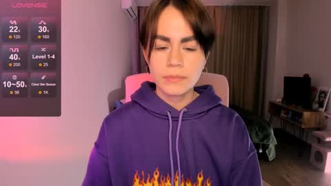 selectrra online show from February 5, 1:33 pm