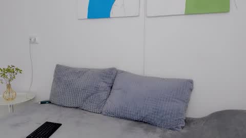 Selena online show from October 2, 7:24 am