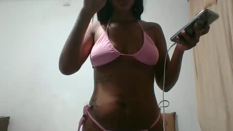 Snapshot of selene_azahar chatting on September 12, 2:12 am selene online show from September 12, 2:12 am