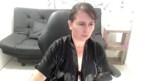 selene online show from June 2, 3:24 pm