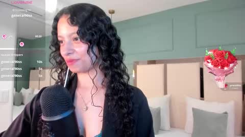 Snapshot of selene_rousse chatting on September 26, 3:26 am Selene Rousse online show from September 26, 3:26 am