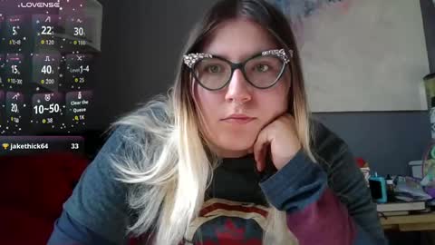 Selene online show from October 20, 2:20 pm