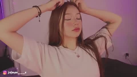 selene online show from February 19, 2:12 am