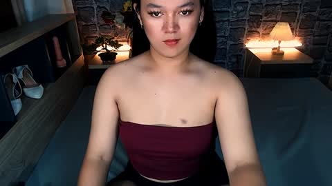 Snapshot of selenesantiago chatting on January 6, 7:52 am joan online show from January 6, 7:52 am