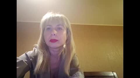 SelinaLovqx online show from April 1, 7:55 pm