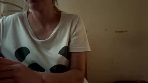 Snapshot of sennya_hayes chatting on October 5, 11:26 am Sennya online show from October 5, 11:26 am