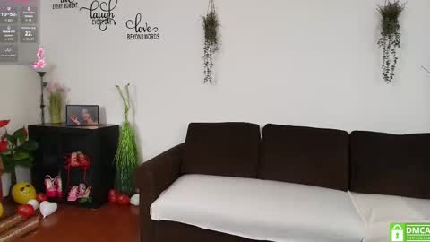 Snapshot of sensual_allexa chatting on October 9, 4:27 am Alexa --find me here online show from October 9, 4:27 am