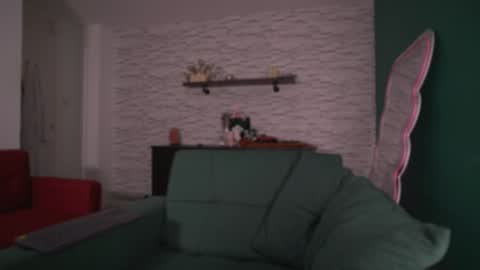 Jasmine online show from December 8, 6:28 pm