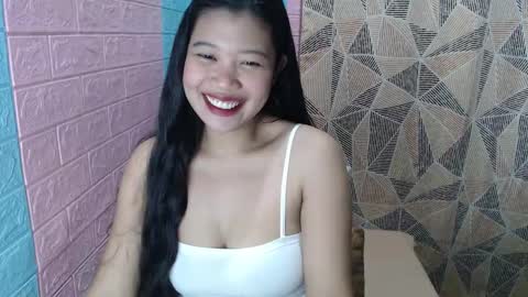 Snapshot of sensuouslips chatting on October 2, 2:11 pm SensuousLips online show from October 2, 2:11 pm