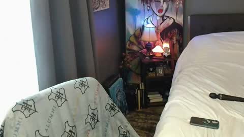 Tara online show from February 9, 2:40 pm