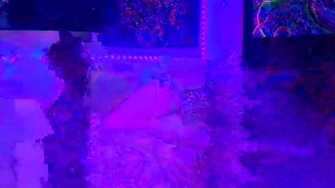 Sydney Mae online show from November 12, 9:07 am