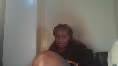 Snapshot of sexxy_amira chatting on October 14, 12:30 pm sexxy_amira online show from October 14, 12:30 pm