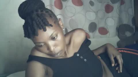 sexxy_curvy23 online show from February 11, 7:48 pm