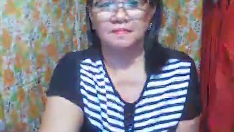 misslovely j online show from February 3, 11:26 am