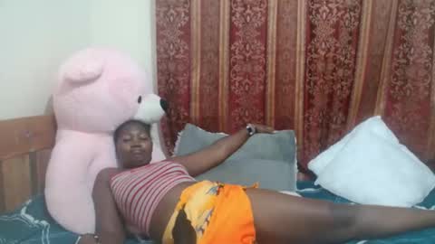 sexxypritty online show from September 29, 6:35 pm