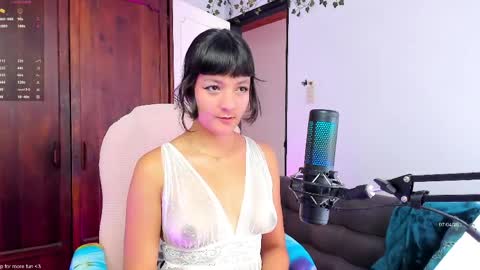 sexy__emma online show from April 7, 8:11 pm