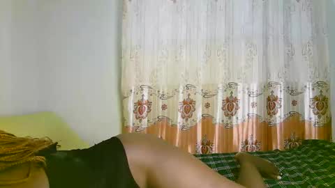 Snapshot of sexy_ariana_2 chatting on September 22, 12:58 pm Ariana online show from September 22, 12:58 pm