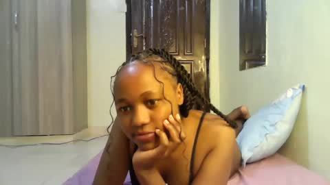 Snapshot of sexy_ariana_2 chatting on February 4, 1:59 pm Ariana online show from February 4, 1:59 pm