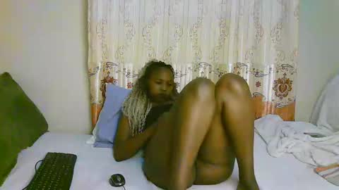 Snapshot of sexy_ariana_2 chatting on March 9, 4:11 pm Ariana online show from March 9, 4:11 pm
