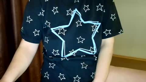 Jessica  Face only in pvt or in snapchat Dont ask more.... online show from November 24, 8:00 pm