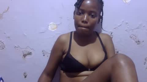 sexy_claude96 online show from January 21, 6:02 pm