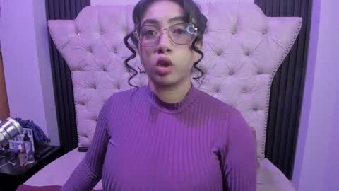  C R I S T A L  online show from June 1, 7:04 pm