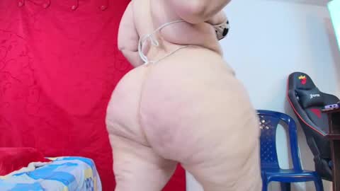 karla           instagram  online show from September 22, 5:44 pm