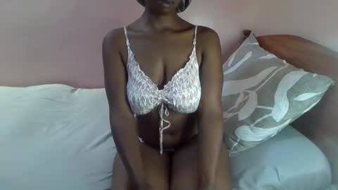 Ellahh online show from September 12, 3:29 am