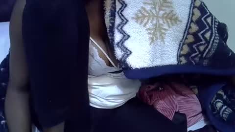 Snapshot of sexy_leila3 chatting on September 20, 11:47 pm kayla online show from September 20, 11:47 pm
