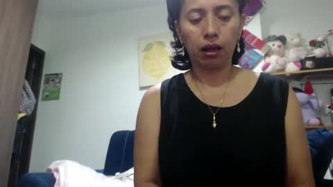 Mary online show from October 8, 12:04 am