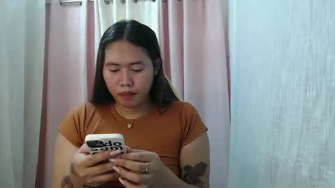 SOFIE  The woman who lives in the province online show from May 10, 11:56 am