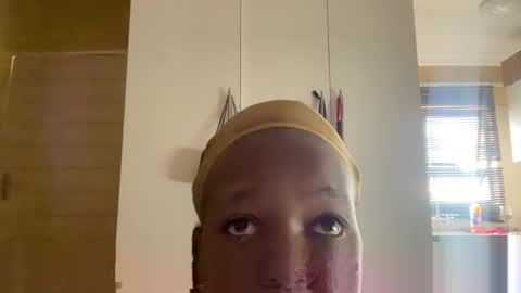 sexyasszeeee online show from March 29, 9:52 am