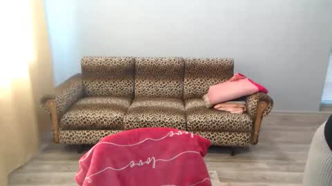 sexybeatriice online show from January 13, 7:25 am