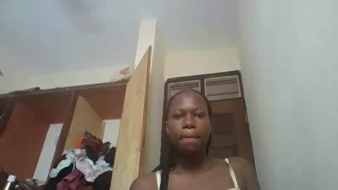 Sexybilha483 online show from February 5, 5:41 am