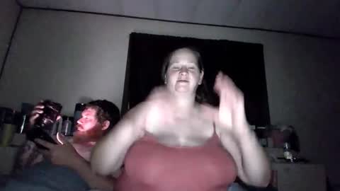 Etowngirl14 online show from October 9, 2:37 am