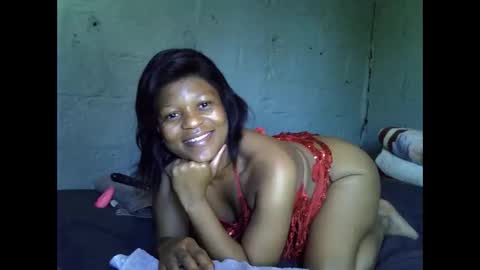 sexyboobs16 online show from December 15, 5:23 am