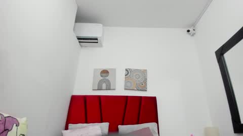 sexybrown_2005 online show from October 5, 12:59 am