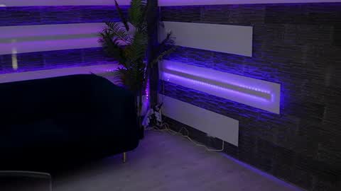 Celline online show from April 17, 4:14 am