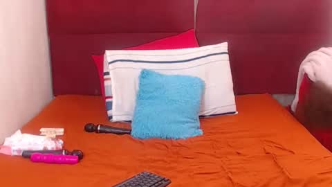 sexycoockiexx online show from November 26, 7:09 am