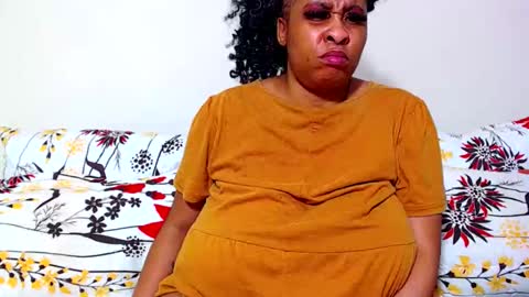 sexyebonylove89 online show from October 7, 2:27 am