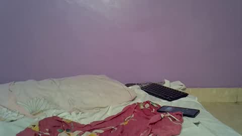 faisy online show from October 15, 9:45 am