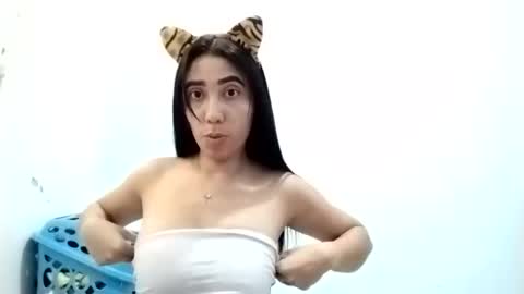 sexygril01 online show from November 18, 5:36 pm