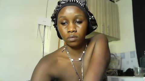 sexykira11 online show from July 22, 10:00 pm