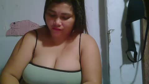 sexykittymom online show from March 6, 8:41 am