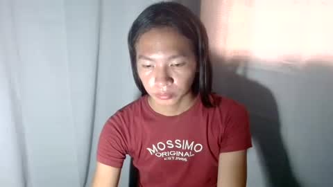 Snapshot of sexylaylia chatting on October 13, 5:43 am Laylia3 online show from October 13, 5:43 am